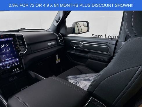 New 2026 RAM 1500 4x4 Crew Cab image 22