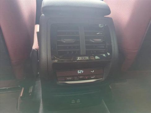 Used 2024 BMW X3 sDrive30i w/ Convenience Package w/ZPA RWD image 18