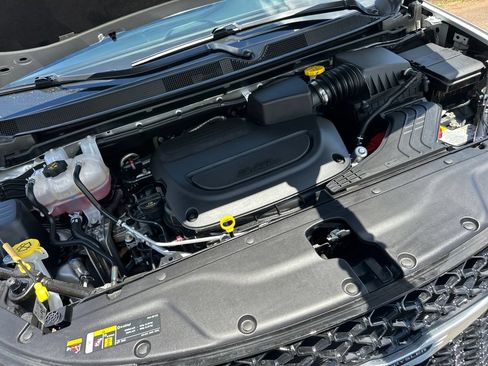 Used 2026 Chrysler Pacifica Select FWD image 20
