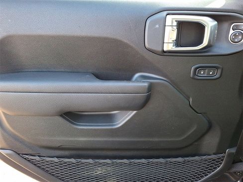 Certified 2025 Jeep Wrangler Unlimited Sport S 4xe image 10