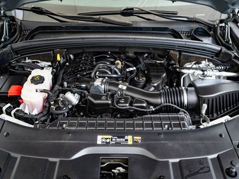 Used 2021 Jeep Grand Cherokee L Laredo image 37