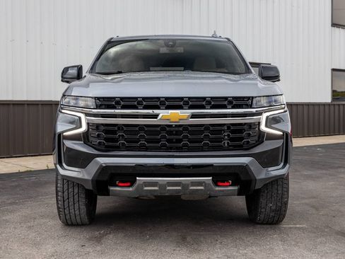 Used 2021 Chevrolet Suburban Z71 w/ Z71 Off-Road Package AWD/4WD image 6