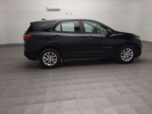 Used 2020 Chevrolet Equinox LS FWD image 9