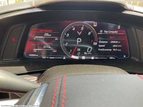 Used 2023 Chevrolet Corvette Stingray Premium Conv w/ Z51 Performance Package RWD image 9