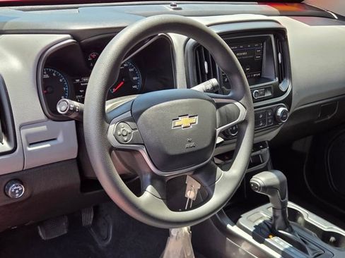 Certified 2020 Chevrolet Colorado W/T w/ Custom Special Edition RWD image 18