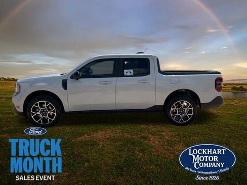 New 2026 Ford Maverick Lariat image 3