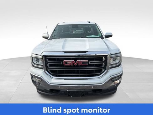 Used 2017 GMC Sierra 1500 SLE w/ SLE Preferred Package AWD/4WD image 10