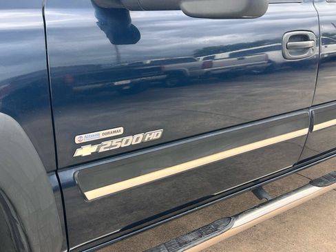 Used 2007 Chevrolet Silverado 2500 LT w/ Heavy-Duty Power Package RWD image 29
