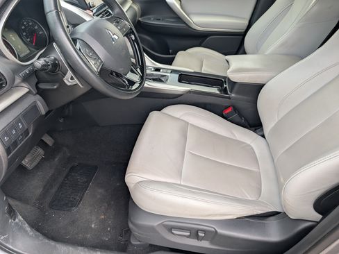 Used 2024 Mitsubishi Eclipse Cross SE AWD/4WD image 6