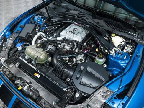 Used 2020 Ford Mustang Shelby GT500 w/ Technology Package image 21