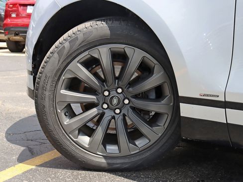 Used 2018 Land Rover Range Rover Velar R-Dynamic SE image 14