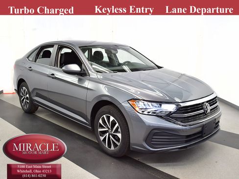 Used 2024 Volkswagen Jetta S image 1