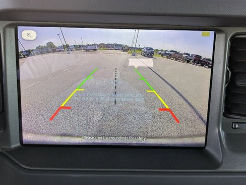 New 2025 Ford Bronco 4-Door image 19