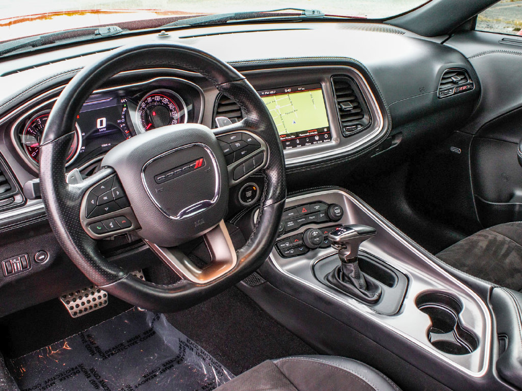 Used 2022 Dodge Challenger R/T Scat Pack RWD image 13