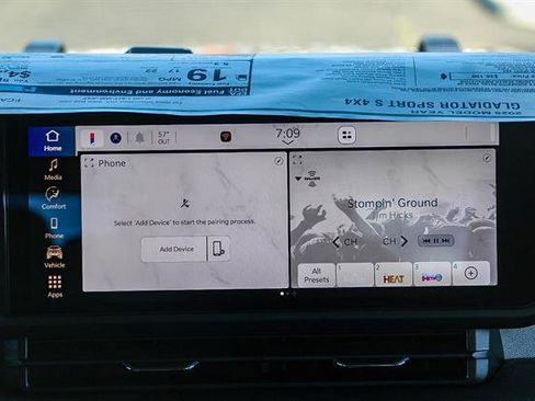 New 2025 Jeep Gladiator Sport image 14