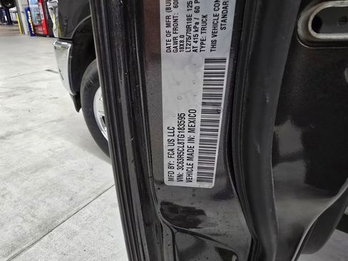 New 2026 RAM 2500 Tradesman AWD/4WD image 18