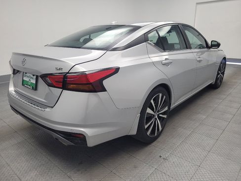 Used 2021 Nissan Altima 2.5 SR FWD image 9