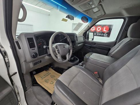 Used 2017 Nissan NV 2500 SV w/ Technology Package RWD image 10