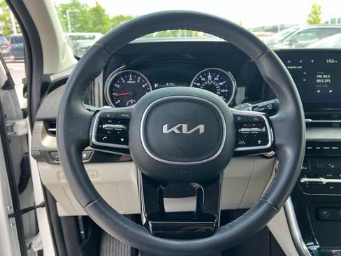 Certified 2024 Kia Carnival EX FWD image 14