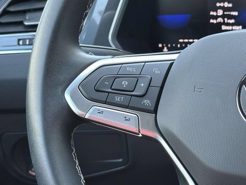 Used 2023 Volkswagen Tiguan SE R-Line AWD/4WD image 23