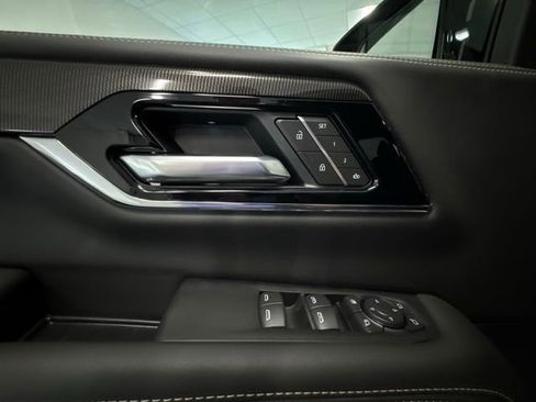 New 2026 GMC Yukon Elevation image 15