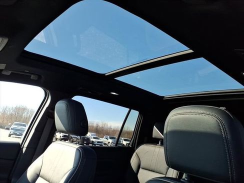 New 2026 Chevrolet Traverse High Country w/ LPO, Floor Liner Package image 9