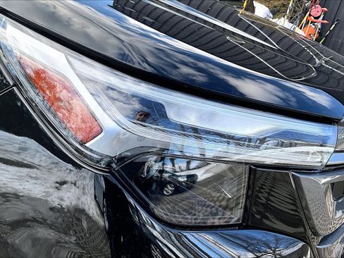 Used 2025 Subaru Forester Limited image 28