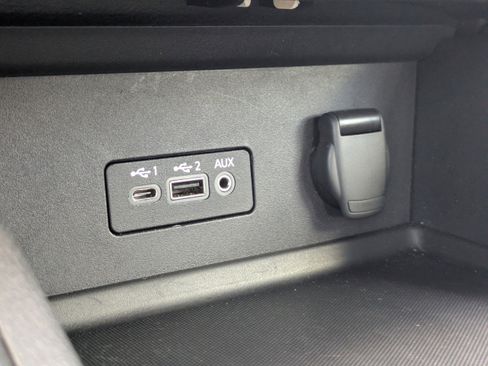 Certified 2023 Nissan Sentra SR w/ Electronics Package FWD image 22