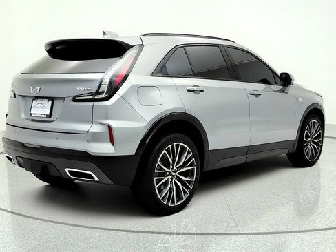 Used 2024 Cadillac XT4 Sport FWD image 5