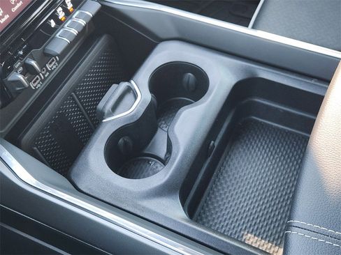 Used 2026 RAM 1500 Laramie image 20