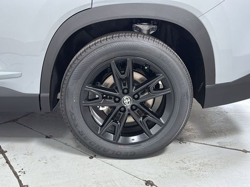 New 2026 Toyota Grand Highlander MAX Platinum image 23