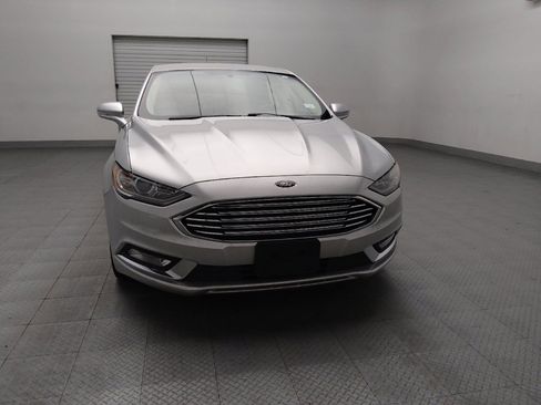 Used 2017 Ford Fusion SE w/ Equipment Group 201A image 14