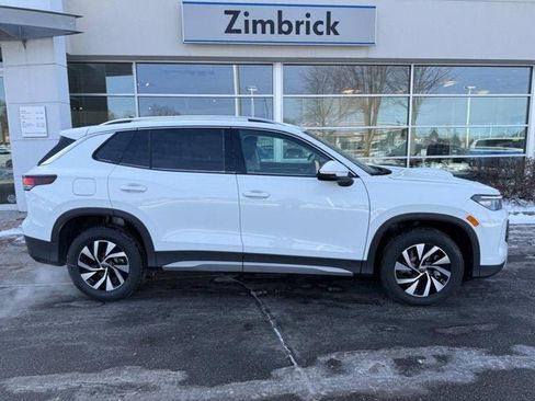 New 2026 Volkswagen Tiguan S AWD/4WD image 2