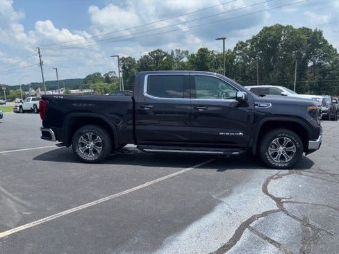 New 2025 GMC Sierra 1500 SLE w/ Preferred Package image 49