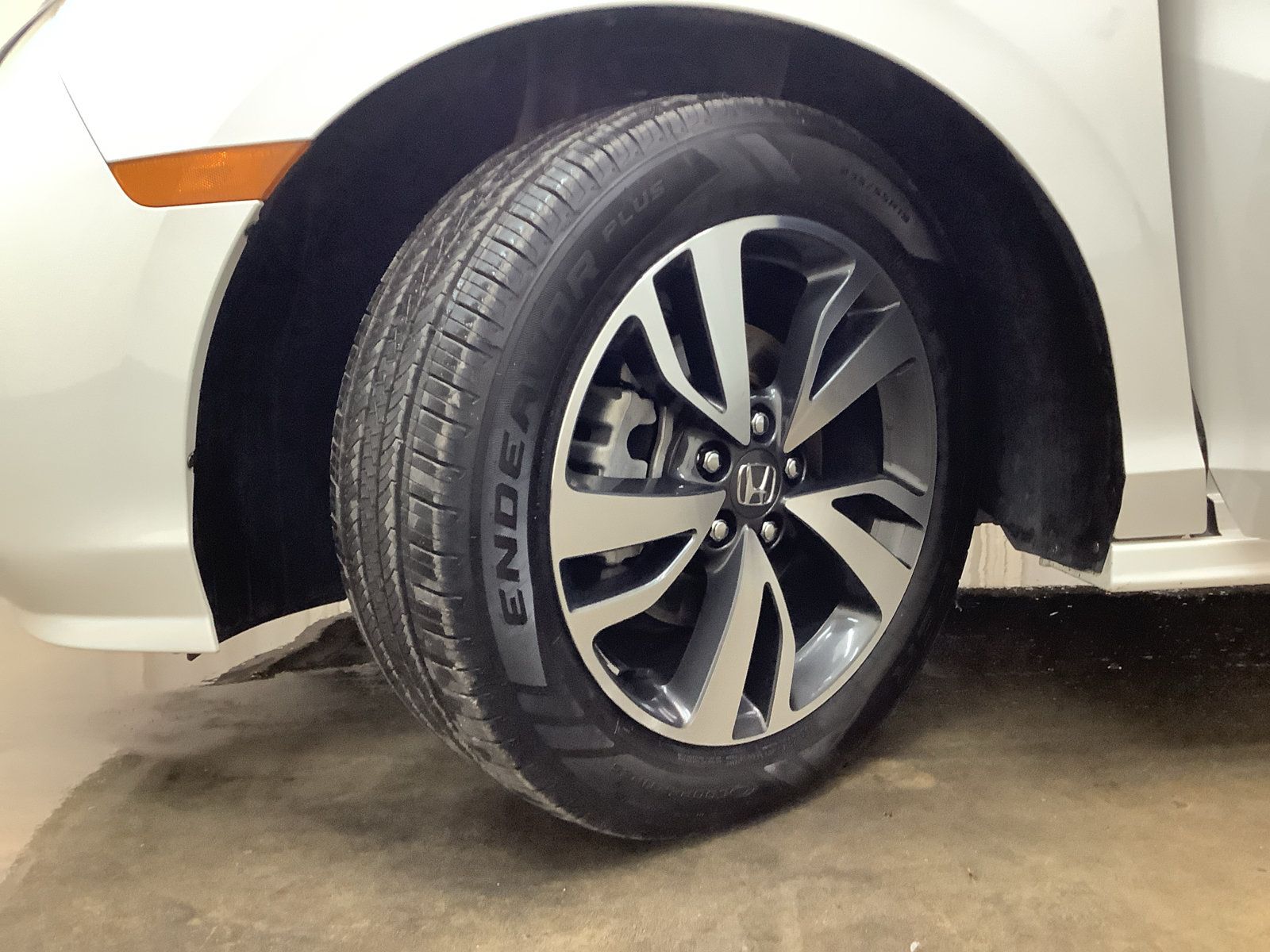 Used 2024 Honda Odyssey Touring image 25