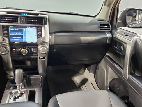 Used 2023 Toyota 4Runner SR5 Premium w/ Moonroof Package RWD image 11