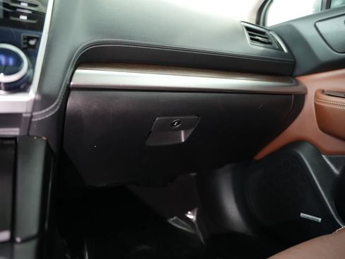 Used 2018 Subaru Outback 2.5i Touring image 56