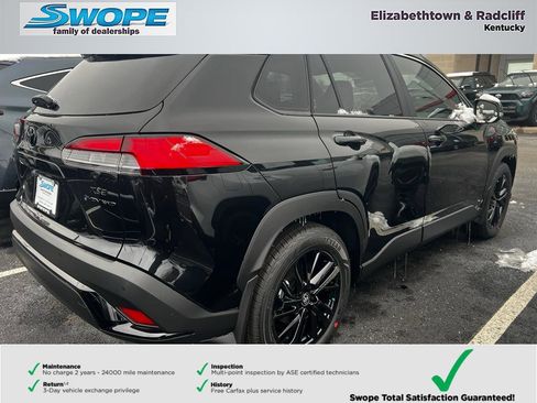 Used 2026 Toyota Corolla Cross XSE image 4