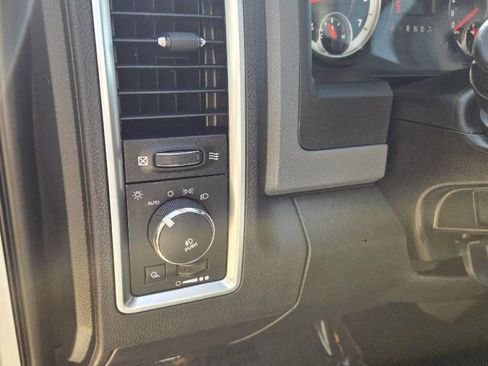 Used 2014 RAM 1500 Big Horn image 16