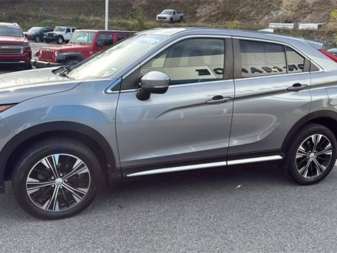 Used 2020 Mitsubishi Eclipse Cross SE image 13