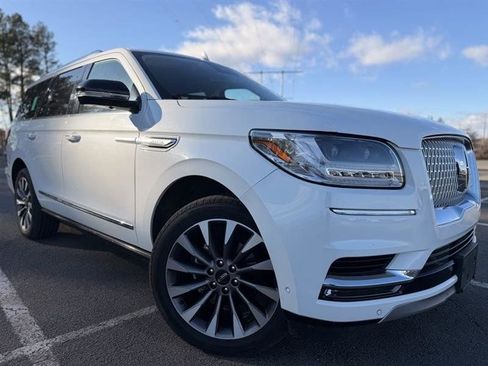 Used 2021 Lincoln Navigator Reserve AWD/4WD image 1