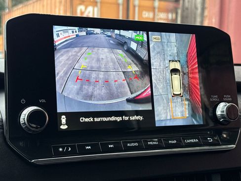 Used 2024 Mitsubishi Outlander SE image 24