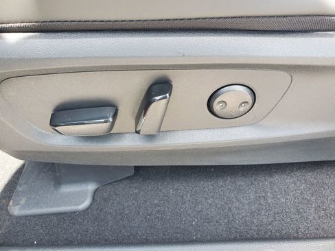 New 2025 Nissan Pathfinder Platinum image 28