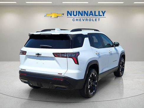 New 2026 Chevrolet Equinox RS w/ Convenience Package III FWD image 5