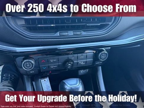Used 2023 Jeep Compass Latitude AWD/4WD image 25