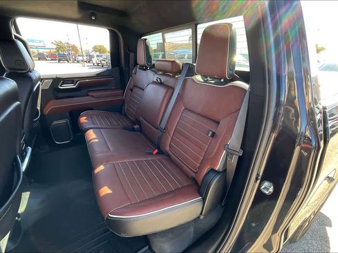 Used 2024 GMC Sierra 1500 Denali Ultimate image 19