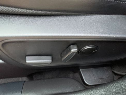 Used 2024 Ford Escape ST-Line Select w/ Tech Pack #2 AWD/4WD image 27