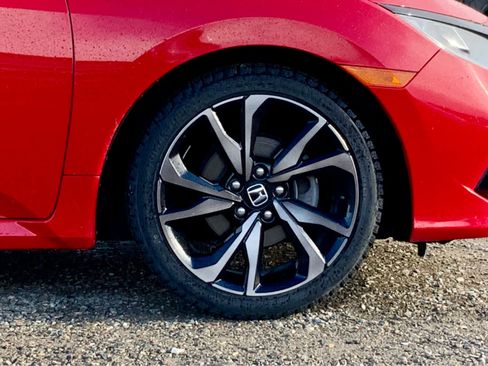 Used 2019 Honda Civic Sport image 15