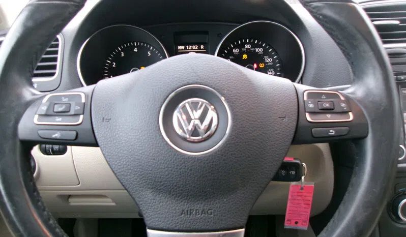 Used 2014 Volkswagen Jetta SportWagen FWD image 16
