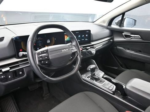 Used 2026 Kia Sportage LX FWD image 18